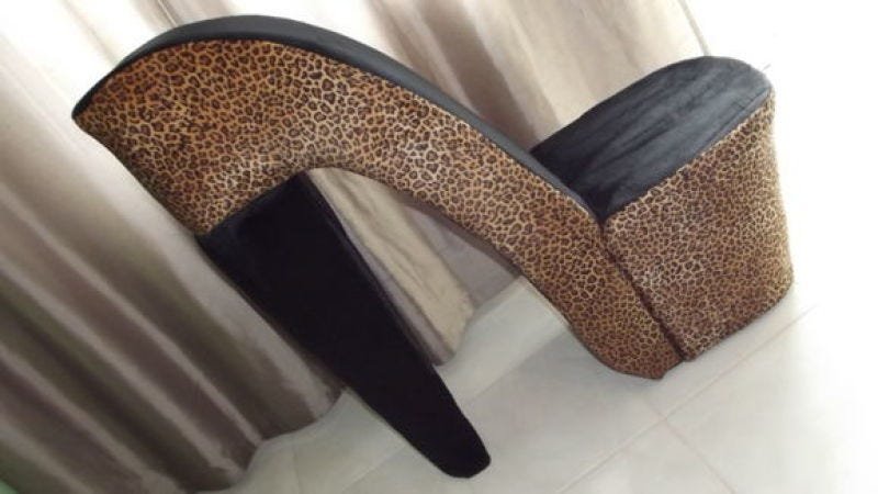 Poltrona Sapato Oncinha - 1