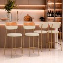 Ver imagem 1 de Kit 4 Banquetas Baixa Sala de Jantar Lisa Pés Champanhe Linho/PU Bege/Caramelo m² - Monari Design