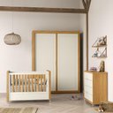 Ver imagem 2 de Dormitório Tutto New 2 Portas, Cômoda, Berço Off White/Freijó e Prateleiras - Matic Móveis