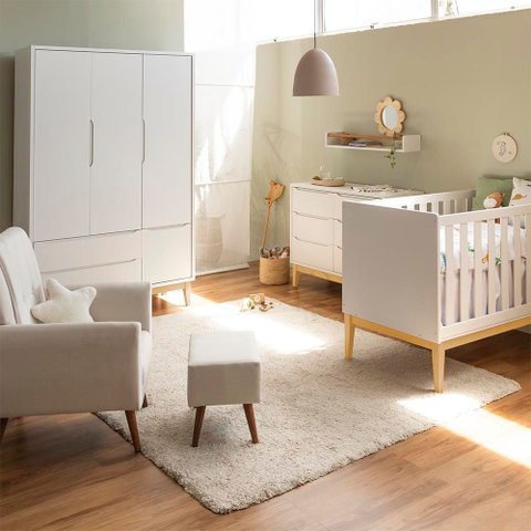 Kit Quarto Infantil Theo com Pés Square Natural - Berço + Cômoda 6 Gavetas + Guarda-roupa 3 Portas +