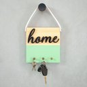 Ver imagem 1 de Porta-Chaves Em Pinus Verde Home 17Cm