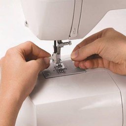 Máquina de Costura Singer Starlet 6660 56 Pontos - 1