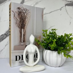 Livro decorativo Decor + mulher meditando + vaso branco - 2