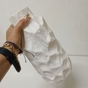 Ver imagem 3 de Vaso Decorativo de Cerâmica Branco 38x18x18cm Enfeite Sala Mesa Estante Aparador