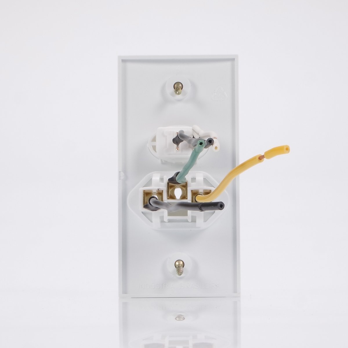 Interruptor com Tomada para Móveis Br Cm2-32 Margirius Cor:branco - 4