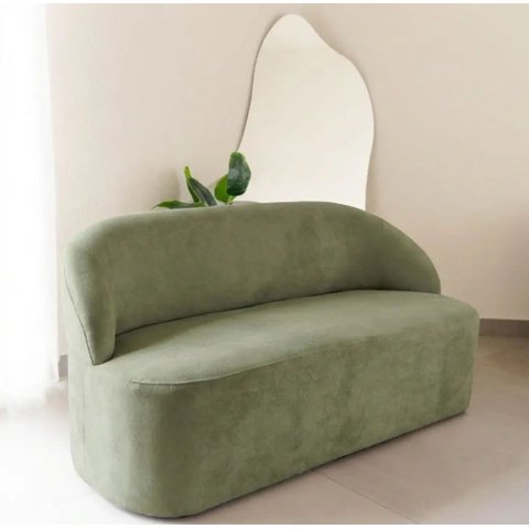 Sofá Luna 140cm Namoradeira Orgânica Design Curvo Bouclê Erva Doce Liso