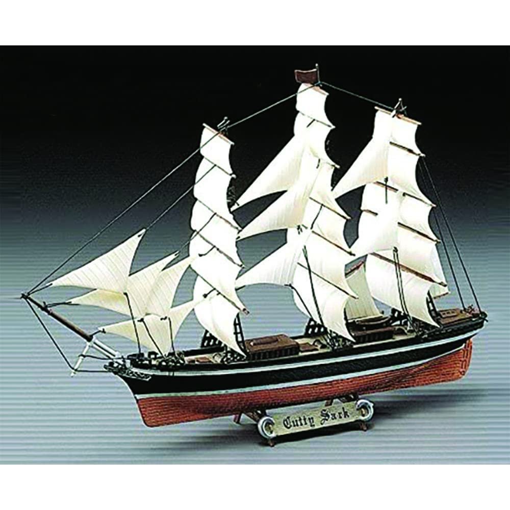 Academy Cutty Sark 1/350 - Kit de Modelo com Detalhes e Suporte