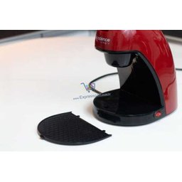 Cafeteira Single Vermelha CAF211 com 2 xícaras Cadence Colors - Modelo novo design - 8