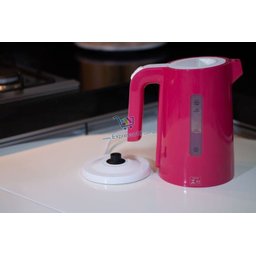 Chaleira Jarra Elétrica Thermo One Rosa Doce CEL387 - Modelo Novo Design - 7 Chaleira Jarra Elétrica Thermo One Rosa Doce CEL387 - Modelo Novo Design - 7