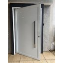 Ver imagem 4 de Porta Pivotante 2,40x1,20 Lambril Duplo Aluminio Branco Linha 45 Gold