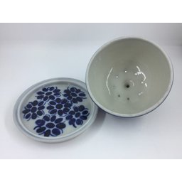 Queijeira de Porcelana Feita e Pintada a mão - Monte Sião - 3