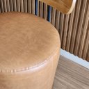 Ver imagem 6 de Puff Poltrona Vênus com Encosto de Madeira Corino Caramelo