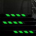 Ver imagem 7 de Fita Antiderrapante 5 Metros Fluorescente Brilha no Escuro Escadas Degraus Chao Segurança