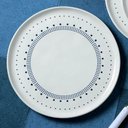 Ver imagem 4 de Prato Raso de Cerâmica Porto Brasil 27,5cm Stoneware Branco e Azul Bio Astral Louça Artesanal