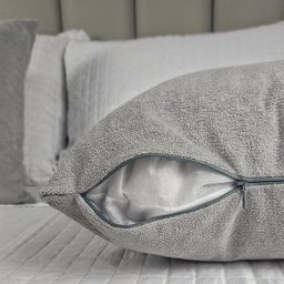 Kit 3 Capas para Almofada em Bouclé Quadradas e Retangular Várias Cores Cor:cinza Claro - 7