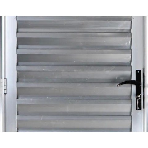 Porta de Aluminio Palheta Ventilada Esquerda Linha Premium:2,10 X 0,70/brilhante