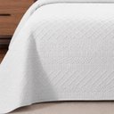 Ver imagem 3 de Colcha Matelassê - Queen Size - Madison 3D - Branco - Dupla Face - c/ Porta Travesseiros - Rozac