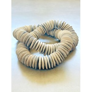 Colar Decorativo Artesanal em Cerâmica. para Decorar Mesas de Centro ou de Jantar, Aparadores ou Buf