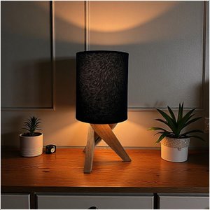 Luminária Abajur de Mesa Tripé Decorativo Preto para Criado Cabeceira Quarto Sala