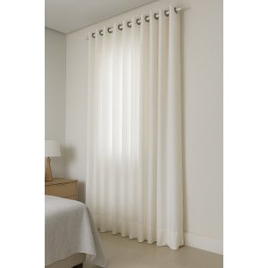 Cortina no Linho Flamê Off com Forro Microfibra Off no Ilhós de 28mm
