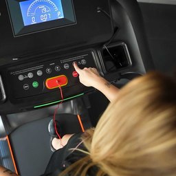 Esteira Profissional Motor Corrente Alternada Evox Fitness - 3