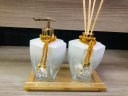 Ver imagem 1 de Kit Banheiro Dourado Aromatizador Porta Sabonete Luxo Casa