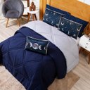 Ver imagem 2 de Kit Edredom Casal Padrão Astros Azul Marinho com Almofada Estampada 06 Peças - Dupla Face Percal 300