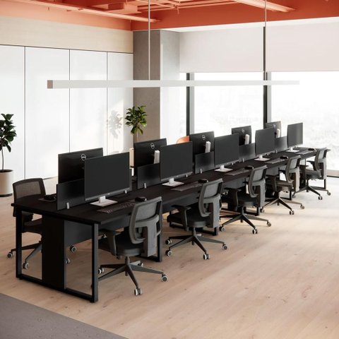 Plataforma de Trabalho 6,00 m para 10 Pessoas com Caixas de Tomadas e Divisórias Estilo Industrial