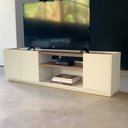 Ver imagem 1 de Rack Moscou com Rodapé 130cm para TV Byhouse