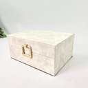 Ver imagem 2 de Caixa Decorativa Branca Cinza Courino 10x23x17cm Decoração