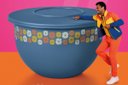 Ver imagem 2 de Tigela Murano 2,5 Litros Linha 80ANOS Azul Tupperware