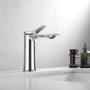 Ver imagem 3 de Torneira Lavabo Prateada Misturador Monocomando Pia Luxo