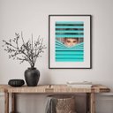 Ver imagem 2 de Quadro Audrey Hepburn - Persiana - 60x48cm:madeira Preta