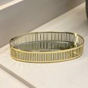 Ver imagem 2 de Bandeja Espelhada Oval em Metal Berlin 26x13cm Lyor Dourado
