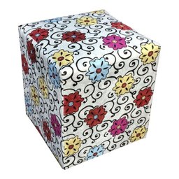 Kit 2 Puff Decorativo Dado Quadrado Estampado Floral Color D17 - 2 Kit 2 Puff Decorativo Dado Quadrado Estampado Floral Color D17 - 2