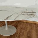 Ver imagem 2 de Mesa de Jantar Saarinen Oval 180x100 Cm Tampo Mdf Marmorizado Calacata Base Off White Tampo Mdf Marm