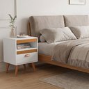 Ver imagem 2 de Kit 2 Mesas de Cabeceira para Quarto Estilo Retrô com Gaveta Nicho e Pés em Madeira - Branco/Natural