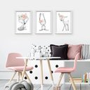 Ver imagem 2 de Kit 3 Quadros Decorativos Meu Rodapé Bichos Cinza com Flores 24x34