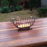 Fruteira de ferro e madeira oval rústica utilidade e decoração ideal para casas, restaurantes, hotei - 8