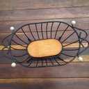 Ver imagem 2 de Fruteira de ferro e madeira oval rústica utilidade e decoração ideal para casas, restaurantes, hotei