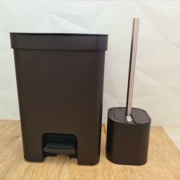 Escova Sanitária Preta Dual - 6