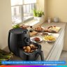 Fritadeira Elétrica sem Óleo/Air Fryer Philips - Walita Daily RI9217/72 Black Edition Preta 2,6L - 9