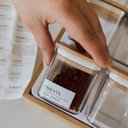 Ver imagem 7 de Kit 3 Organizadores de Gaveta de Bambu Modular com 9 Porta Temperos Herméticos Talheres e Utensilios