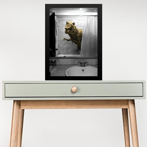 Quadro Divertido Banheiro - Tiranossauro 33x24cm - com Vidro:moldura Preta
