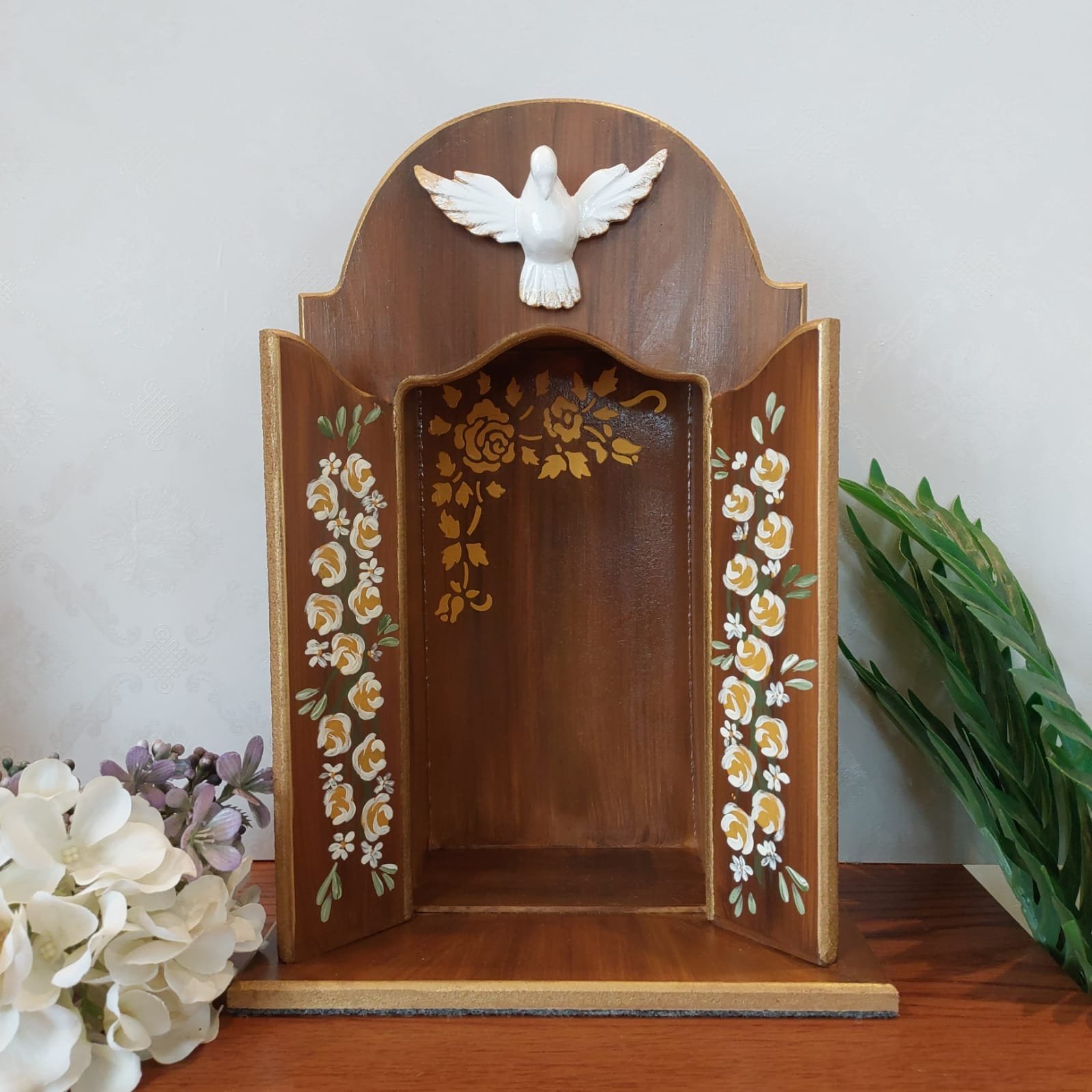 Oratório Capela Para Imagens De Até 22cm -Marrom com Flores - Modelo Congonhas - 2