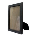 Ver imagem 1 de Porta Retrato Tradicional TaColado Moldura 2cm Preta com Vidro 15x21cm 05 Unidades
