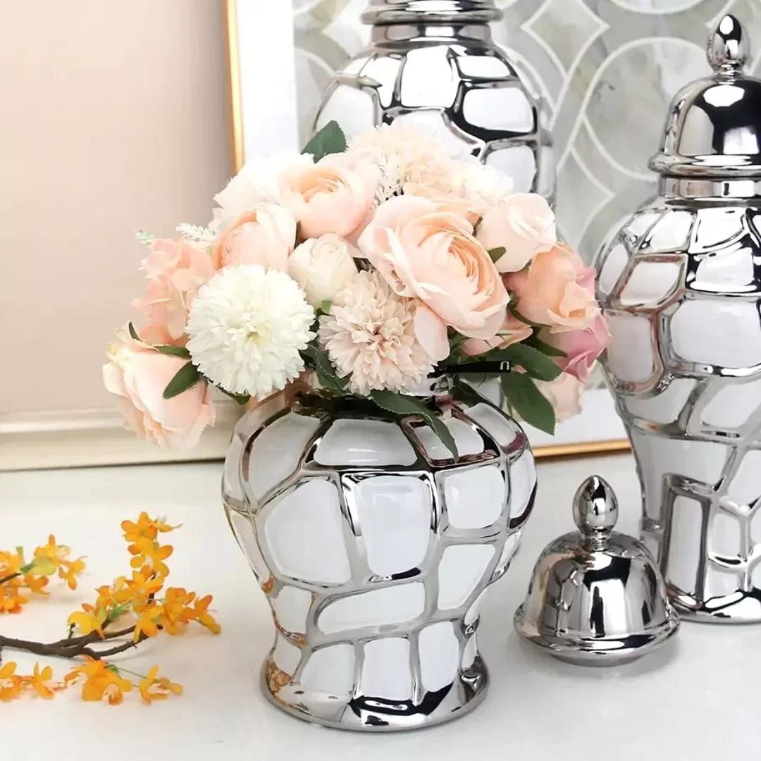 Vaso Decorativo Sala Branco Detalhes Prata Porcelana 32x17 - 3