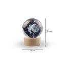 Ver imagem 3 de Luminária Abajur Globo Homem na Lua Led Usb Enfeite Decorativo Esfera de Vidro 3d Base de Madeira