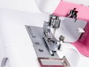 Ver imagem 3 de Máquina de Costura Doméstica Overloque Ss-320 Sun Point-220 Volts-Pink