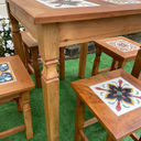 Ver mais imagens de Mesa em Madeira de Demolição 70 X 70 com 4 Banquinhos de Ladrilho Hidráulico Variados
